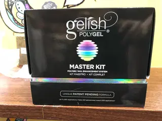 ネイル 與儀 知佳のネイルデザイン