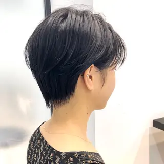 ショート ショートヘア、ボブ こやさん　コヤマのヘアスタイル