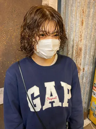 ミディアム パーマ 大西 柚羽のヘアスタイル