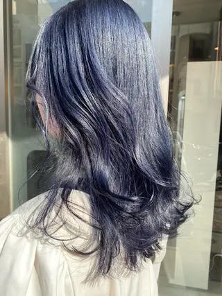 セミロング カラー パーマ ヘアアレンジ メンズ キッズ ネイル mana 暖色カラーカットのヘアスタイル