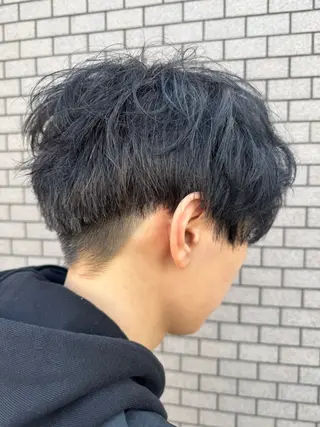 ショート メンズ パーマ/ハイトーン /吉田眞のヘアスタイル