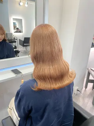 ロング Cielro/ダブル カラー/西田咲希のヘアスタイル