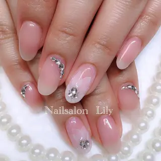 ネイル Lily*nail 🌻Mii🌻のネイルデザイン