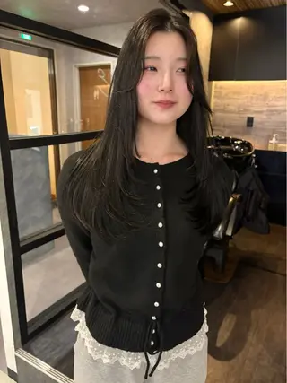 ロング レイヤーカット/韓国 /艶髪/ダブルカラーのヘアスタイル