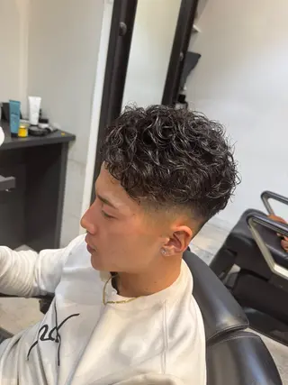 パーマ メンズ 藪野 悠のヘアスタイル