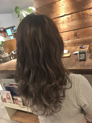 セミロング カラー ハイトーン×髪質改善 KENTAのヘアスタイル