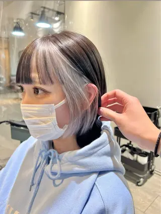 ミディアム カラー 🌈インナーカラー ‘ショウマ’🌈のヘアスタイル