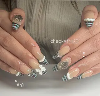 ネイル .*･ﾟCHAM NAIL✧︎*。のネイルデザイン