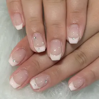 ネイル LAVISH nanamiのネイルデザイン