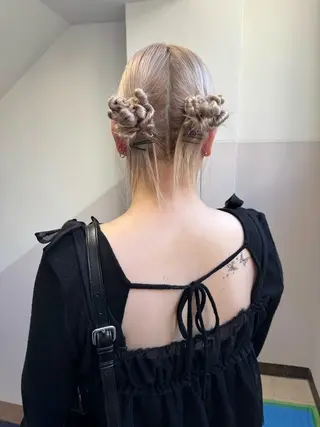 ヘアアレンジ オカモト ミユウのヘアスタイル