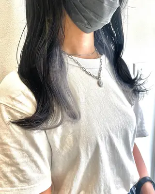 セミロング カラー RAIMA ケアハイトーンのヘアスタイル