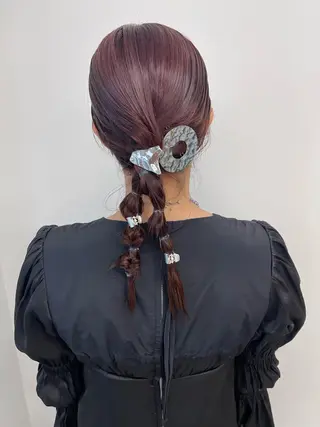 セミロング カラー ヘアアレンジ 💓パーマ，💗 レイヤーカットのヘアスタイル