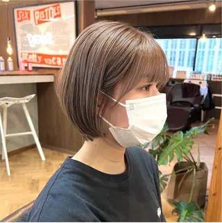 ショート カラー パーマ ヘアアレンジ メンズ キッズ ネイル マツエク・マツパ アイブロウ 前川 朋香のヘアスタイル