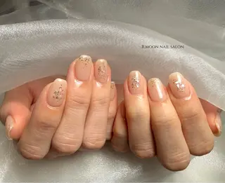 ネイル R.moon nail salonのネイルデザイン