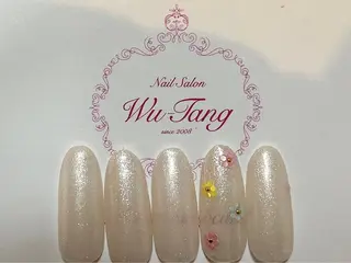 ネイル 堤 花のネイルデザイン