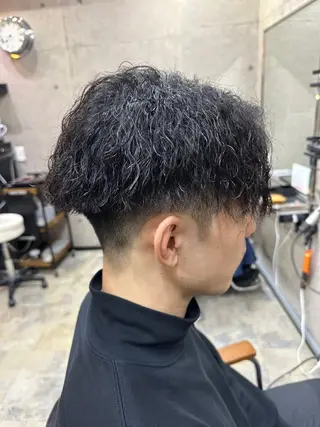 パーマ メンズ 💎メンズパーマ特化 🥇メンズのプロのヘアスタイル