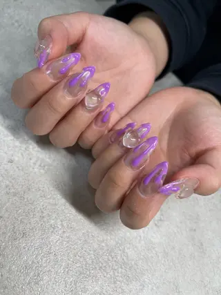ネイル ネイルルーム チャームのネイルデザイン