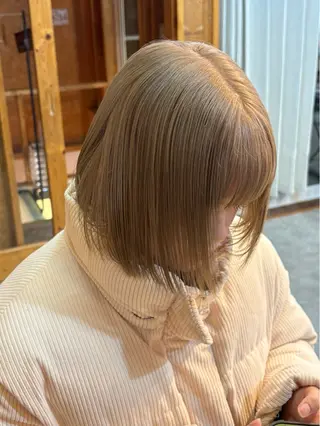 カラー まろみ暖色×ボブ ×chia🕯のヘアスタイル