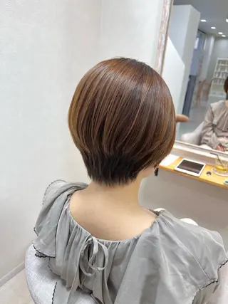 ショート ショート/白髪ぼかし 君和田若菜のヘアスタイル