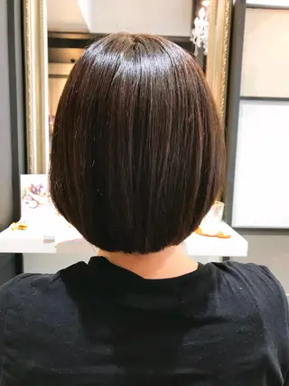 ミディアム Avery SHINのヘアスタイル