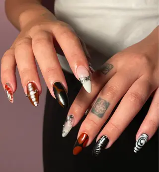 ネイル oichan 𖦹°‧のネイルデザイン