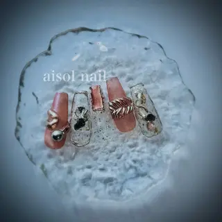 ネイル Aisol nail salonのネイルデザイン