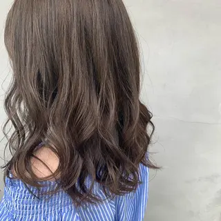 ミディアム ︎︎🧸 ユリ ︎︎🧸のヘアスタイル
