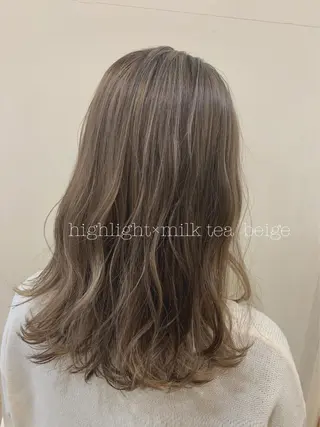 セミロング カラー ぱつっとボブ/ 小野あかねのヘアスタイル