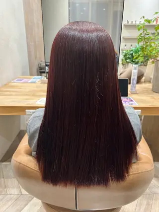 カラー 田所 あいのヘアスタイル