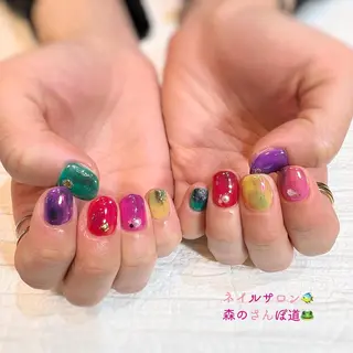 ネイル ショートネイル 森のさんぽ道のネイルデザイン