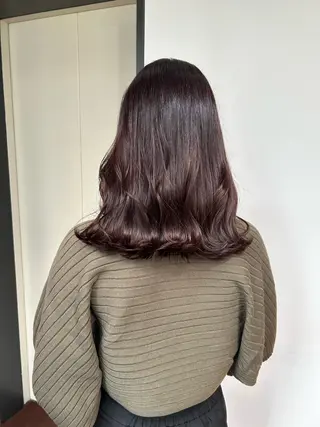 ロング カラー SAKINO. ベージュカラーのヘアスタイル