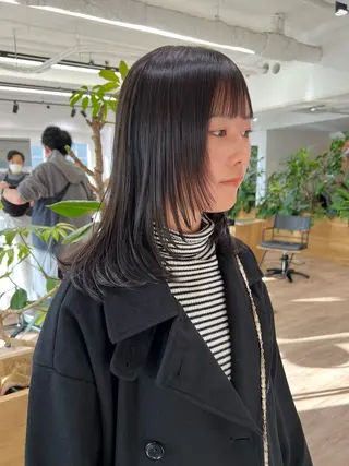 ロング 艶ベージュ/オリーブ カラー🫒airiのヘアスタイル
