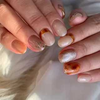 ネイル feliseey 〘フェリシー 〙のネイルデザイン