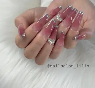 ネイル nailsalon Lilisのネイルデザイン