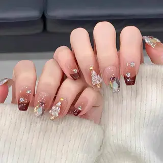 ネイル FJ ネイルサロンのネイルデザイン