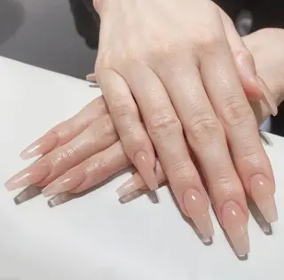 ネイル Queens 榊 まおのネイルデザイン