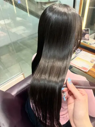 ロング カラー ♛︎ きっか ♛︎ ヘアアレンジ🩵のヘアスタイル