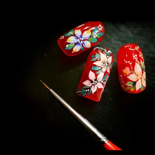 ネイル ARTスクールサロン お・タマゴのネイルデザイン