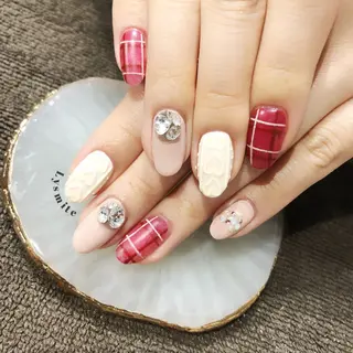 ネイル 岩本 美香のネイルデザイン