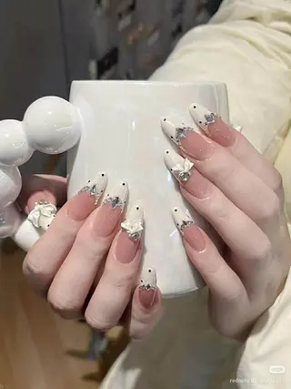 ネイル 本田 アユミのネイルデザイン