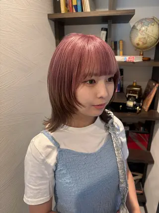 ショート カラー ヘアアレンジ mina 🐈‍⬛ ラフな似合わせヘアのヘアスタイル