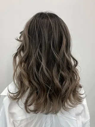 ロング カラー 【公式】amble luxe 中野のヘアスタイル