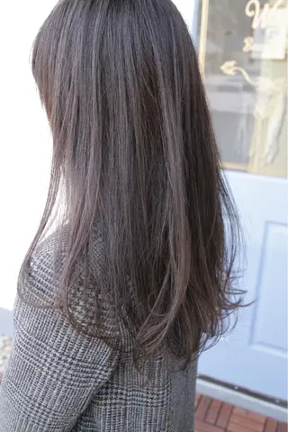 ロング カラー 吉本 知弘のヘアスタイル