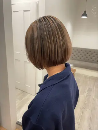 ショート ボブ/透明感カラー 長岡/三浦めい🌟のヘアスタイル