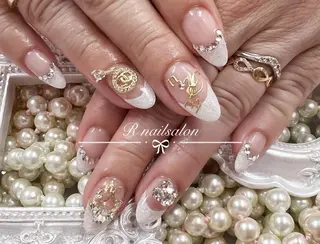 セミロング R NAILSALONのネイルデザイン