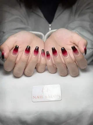 ネイル 💕鈴木ユリ パラジェル/オフ無料のネイルデザイン