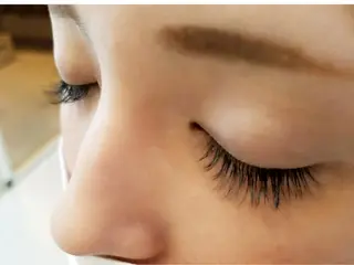 マツエク・マツパ salonde CHANELのマツエク・マツパデザイン