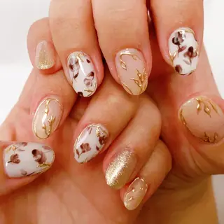 ネイル emunail あやかのネイルデザイン