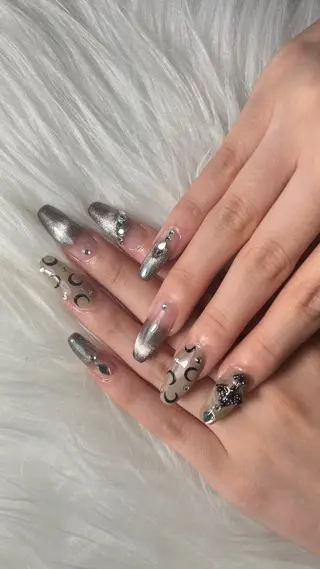 ネイル ネイルサロン ティアラのネイルデザイン