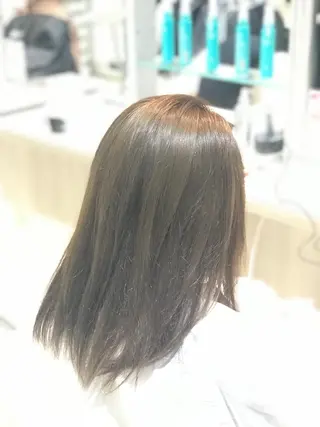 カラー 松山 真也のヘアスタイル